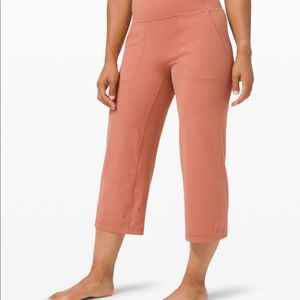 Lululemon Align wise leg crop